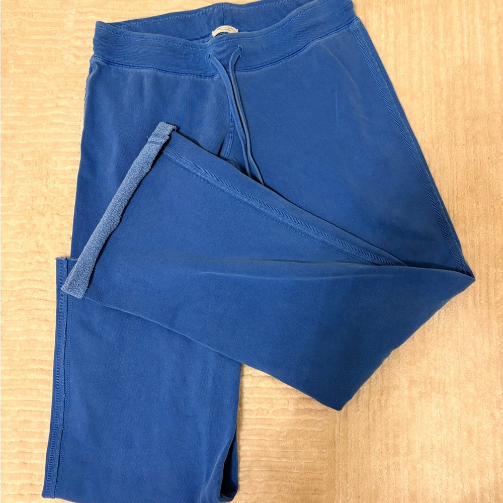 💙 RARE Find! Brandy Melville Wide Leg/Flare Sweatpants 💙